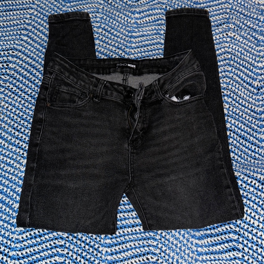 Dark Jeans